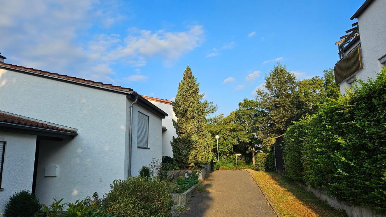 Ferienzimmer Bei Thomas - Gemuetliches Schlaf- Und Wohnzimmer Mit Modernem Bad Ulm Eksteriør bilde